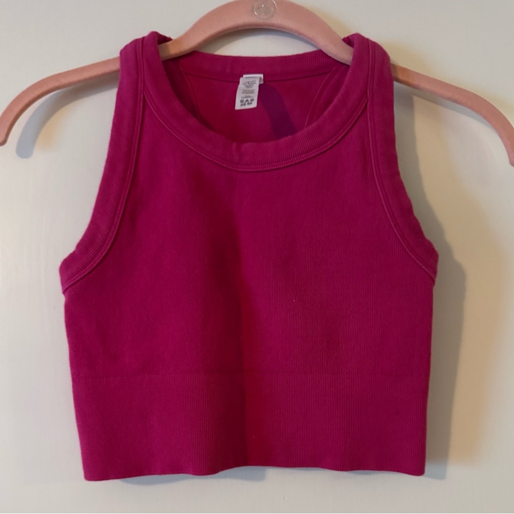 Alo Pink Cropped Tank